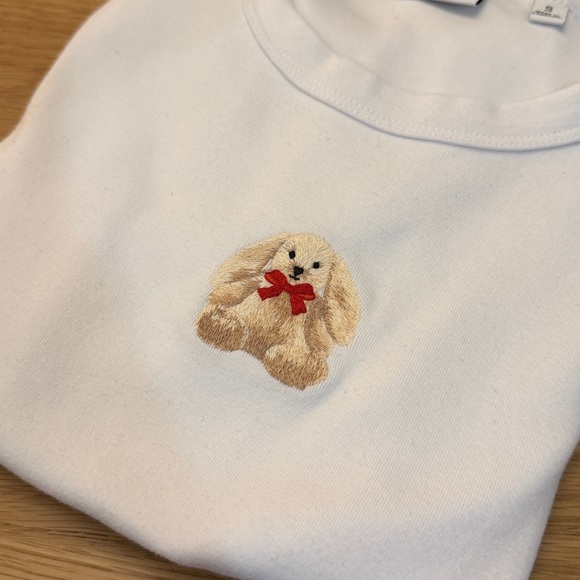 Aritzia Sunday Best Bunny Tshirt - Picture 5 of 5